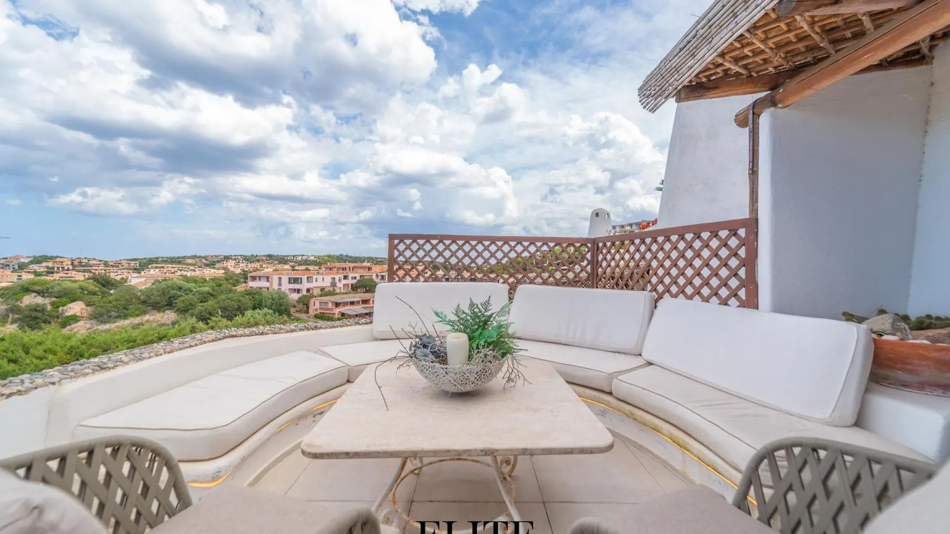 아파트 Smeralda View Luxury 포르투 세르보